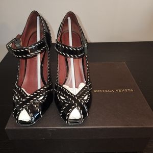 Bottega Venenta Patent Leather Peep Tor Mary Jane Pumps